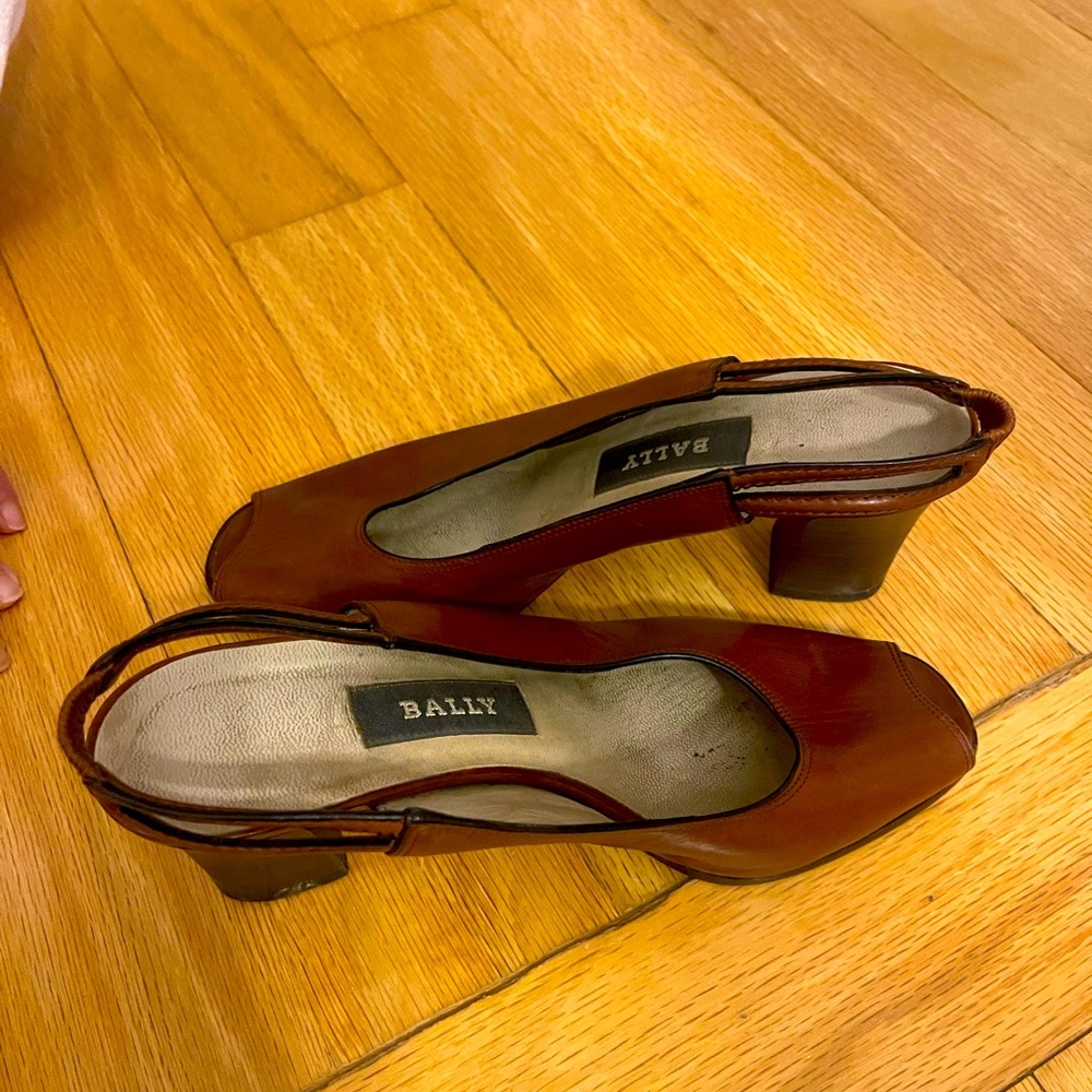 Bally